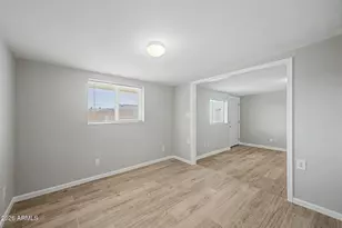 1101 W 10th St, Tempe, AZ 85281 - Photo 17