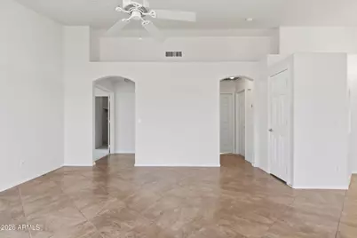 17985 N Coyote Lakes Parkway, Surprise, AZ 85378 - Photo 5