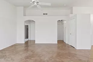 17985 N Coyote Lakes Pkwy, Surprise, AZ 85378 - Photo 5