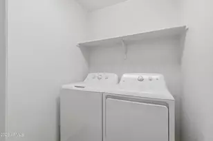 17985 N Coyote Lakes Pkwy, Surprise, AZ 85378 - Photo 19