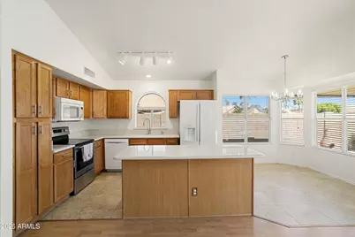 19911 N 78th Lane, Glendale, AZ 85308 - Photo 11