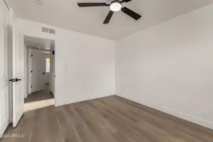 8761 W Meadow Dr, Peoria, AZ 85382 - Photo 15