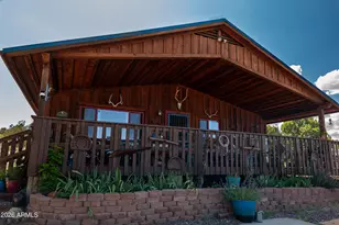 42320 N Walk About Trail, Seligman, AZ 86337 - Photo 3