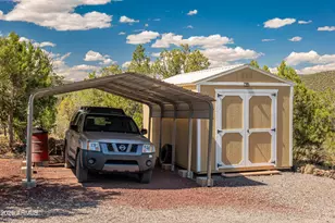 42320 N Walk About Trail, Seligman, AZ 86337 - Photo 21