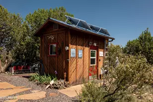 42320 N Walk About Trail, Seligman, AZ 86337 - Photo 31