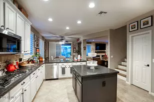 4080 E Laurel Ave, Gilbert, AZ 85234 - Photo 11