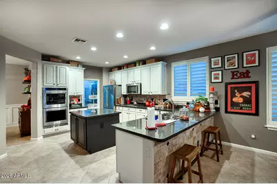 4080 E Laurel Avenue, Gilbert, AZ 85234 - Photo 9