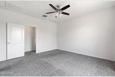 8141 W Encinas Lane, Phoenix, AZ 85043 - Photo 17
