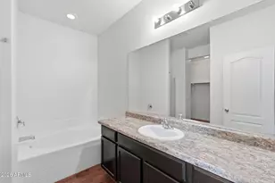 8141 W Encinas Ln, Phoenix, AZ 85043 - Photo 27