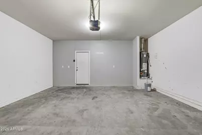 8141 W Encinas Lane, Phoenix, AZ 85043 - Photo 31
