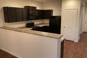 8141 W Encinas Ln, Phoenix, AZ 85043 - Photo 5