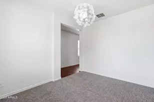 8141 W Encinas Ln, Phoenix, AZ 85043 - Photo 23