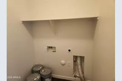 8141 W Encinas Lane, Phoenix, AZ 85043 - Photo 13