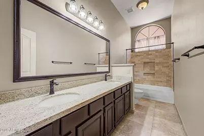 1043 W Iris Drive, Gilbert, AZ 85233 - Photo 29