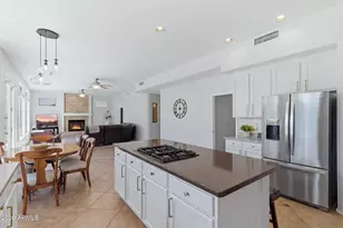 7943 E Sugarloaf Cir, Mesa, AZ 85207 - Photo 13