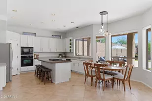 7943 E Sugarloaf Cir, Mesa, AZ 85207 - Photo 9
