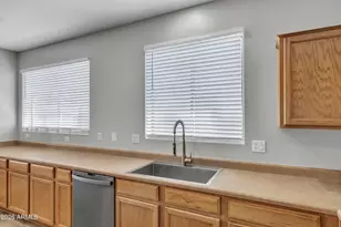 13905 N 159th Dr, Surprise, AZ 85379 - Photo 9