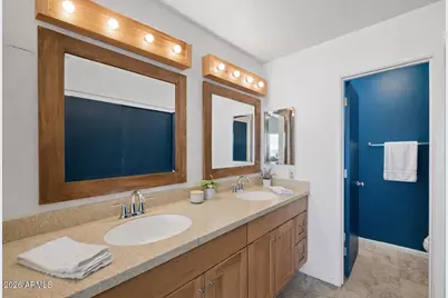 50 W Ivyglen Street, Mesa, AZ 85201 - Photo 15