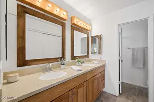 50 W Ivyglen St, Mesa, AZ 85201 - Photo 15
