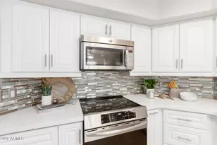 3611 E Windmere Dr, Phoenix, AZ 85048 - Photo 5