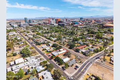1219 S Farmer Avenue, Tempe, AZ 85281 - Photo 1