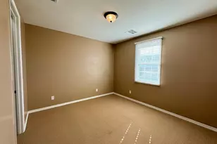 2214 E Chanute Pass, Phoenix, AZ 85040 - Photo 17