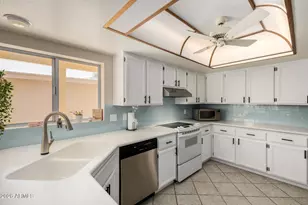 26031 S Eastlake Dr, Sun Lakes, AZ 85248 - Photo 5