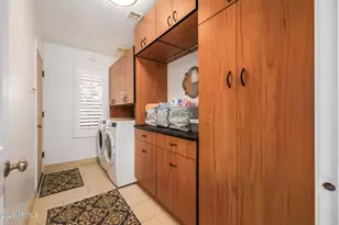 5402 E Laurel Ln, Scottsdale, AZ 85254 - Photo 23