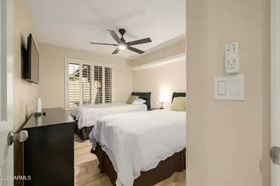 5402 E Laurel Lane, Scottsdale, AZ 85254 - Photo 19