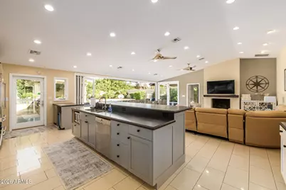 5402 E Laurel Lane, Scottsdale, AZ 85254 - Photo 5