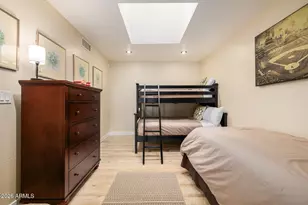 5402 E Laurel Ln, Scottsdale, AZ 85254 - Photo 21