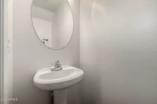 3446 E Avalon Dr, Phoenix, AZ 85018 - Photo 15