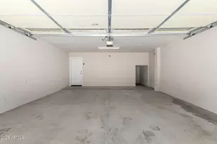 3446 E Avalon Dr, Phoenix, AZ 85018 - Photo 29