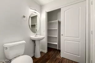 3446 E Avalon Dr, Phoenix, AZ 85018 - Photo 27