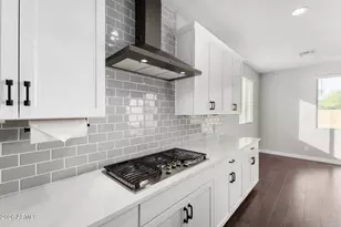 18940 W Mercer Ln, Surprise, AZ 85388 - Photo 21