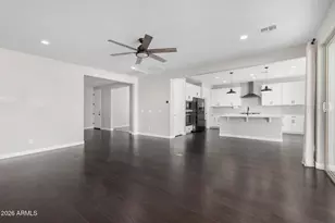 18940 W Mercer Ln, Surprise, AZ 85388 - Photo 19