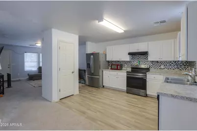 151 E Patton Avenue, Coolidge, AZ 85128 - Photo 9
