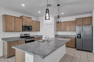 12660 W State Ct, Glendale, AZ 85307 - Photo 5