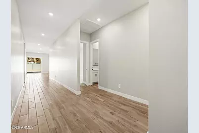 7762 W Hayward Avenue, Glendale, AZ 85303 - Photo 3