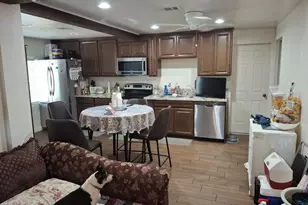232 S Horne, Mesa, AZ 85204 - Photo 3