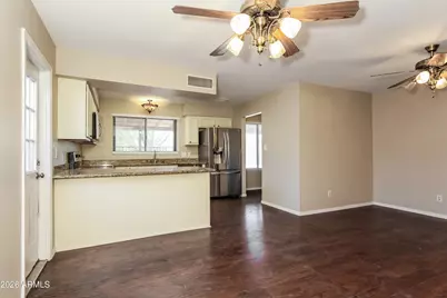 2839 W Wagoner Road, Phoenix, AZ 85053 - Photo 11