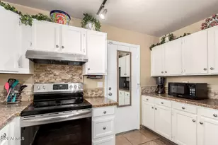 630 E Jensen St, Mesa, AZ 85203 - Photo 11