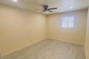 4016 E Eugie Ave, Phoenix, AZ 85032 - Photo 3