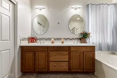 8788 W Augusta Avenue, Glendale, AZ 85305 - Photo 15