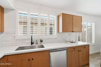 2435 E Patrick Lane, Phoenix, AZ 85024 - Photo 11