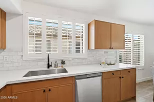 2435 E Patrick Ln, Phoenix, AZ 85024 - Photo 11