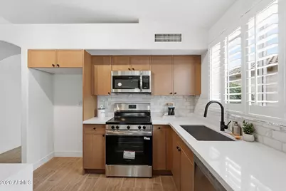 2435 E Patrick Lane, Phoenix, AZ 85024 - Photo 13