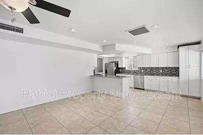 2150 W Eugie Avenue, Phoenix, AZ 85029 - Photo 11