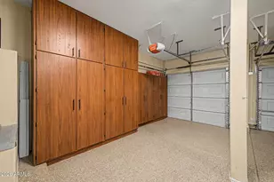 8013 W Crown King Rd, Phoenix, AZ 85043 - Photo 41