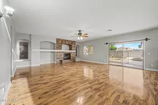 8013 W Crown King Rd, Phoenix, AZ 85043 - Photo 13